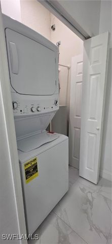 598 2nd ST SE, Naples, FL 34117