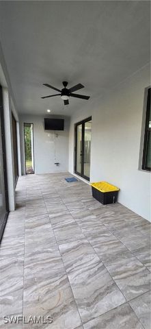 598 2nd ST SE, Naples, FL 34117