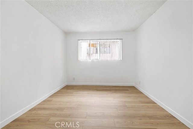 13040 Dronfield 25, Sylmar (los Angeles), CA 91342