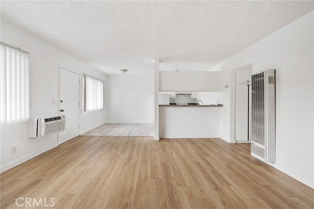 13040 Dronfield 25, Sylmar (los Angeles), CA 91342