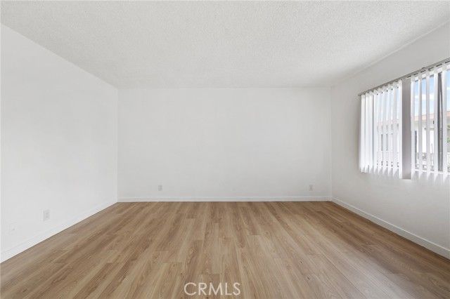 13040 Dronfield 25, Sylmar (los Angeles), CA 91342