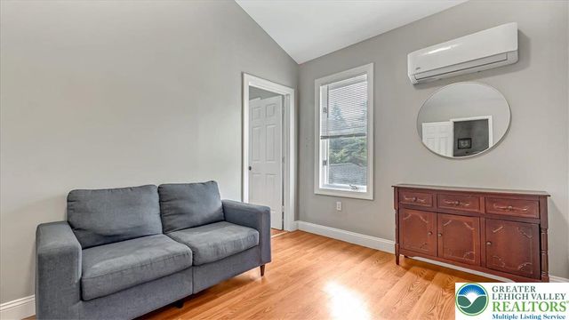 7175 Mountain Drive, Coolbaugh Twp, PA 18466