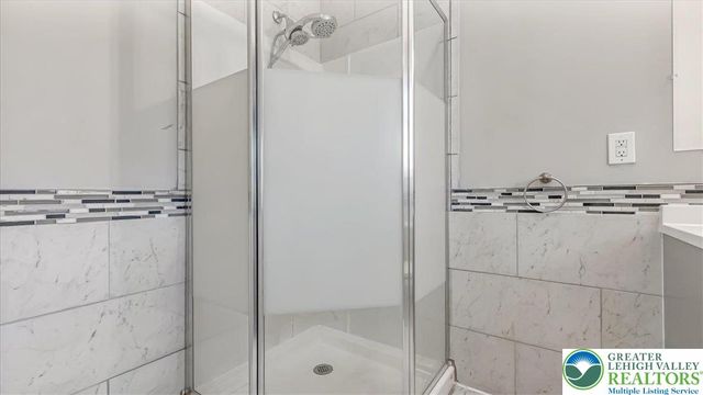 7175 Mountain Drive, Coolbaugh Twp, PA 18466
