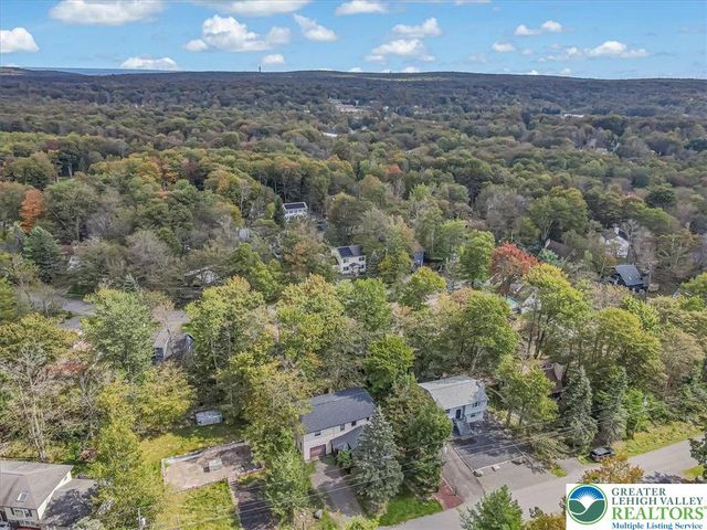 7175 Mountain Drive, Coolbaugh Twp, PA 18466