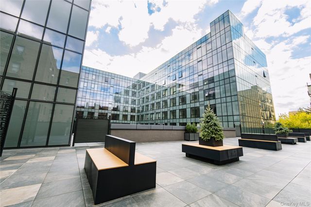 14449 Northern Boulevard 308, Flushing, NY 11354