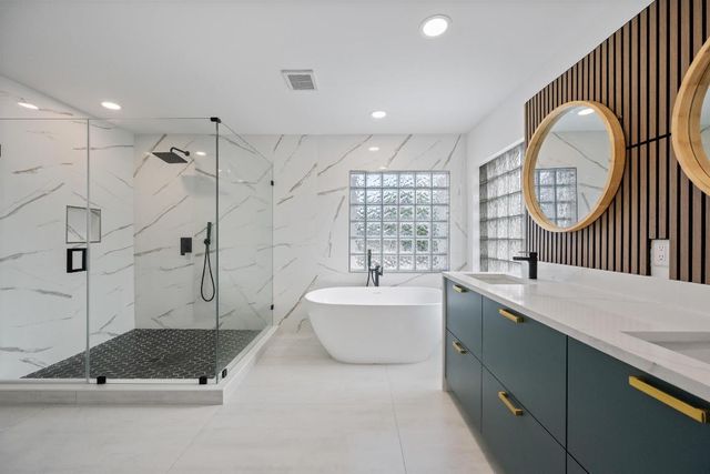 1222 Rose Gate Boulevard, Riviera Beach, FL 33404