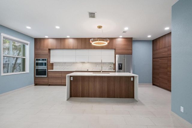 1222 Rose Gate Boulevard, Riviera Beach, FL 33404