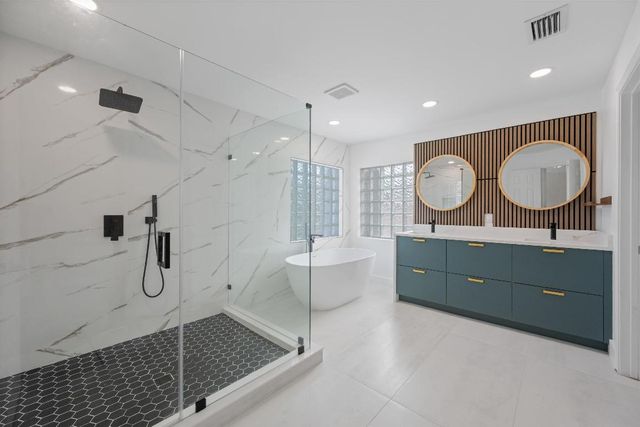 1222 Rose Gate Boulevard, Riviera Beach, FL 33404