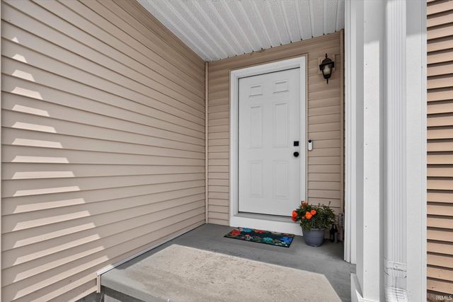 4321 Ashard Drive, South Bend, IN 46628