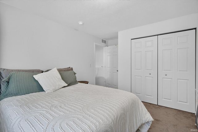 4321 Ashard Drive, South Bend, IN 46628