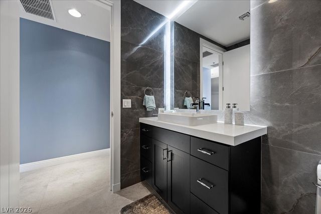 4525 Dean Martin Drive 2100, Las Vegas, NV 89103