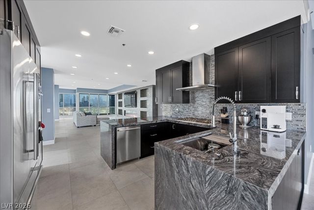 4525 Dean Martin Drive 2100, Las Vegas, NV 89103