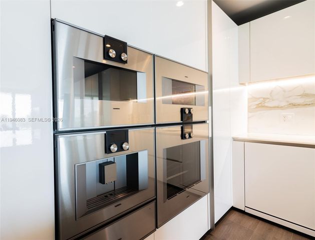 10203 Collins Ave 302, Bal Harbour, FL 33154