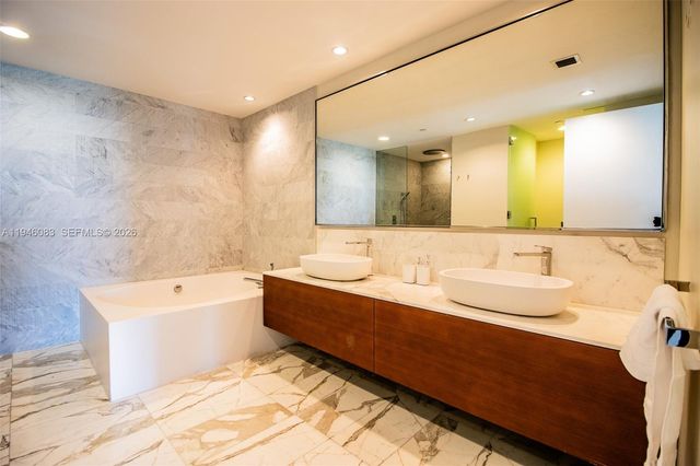 10203 Collins Ave 302, Bal Harbour, FL 33154