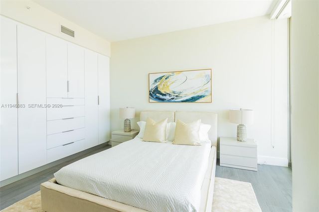 10203 Collins Ave 302, Bal Harbour, FL 33154