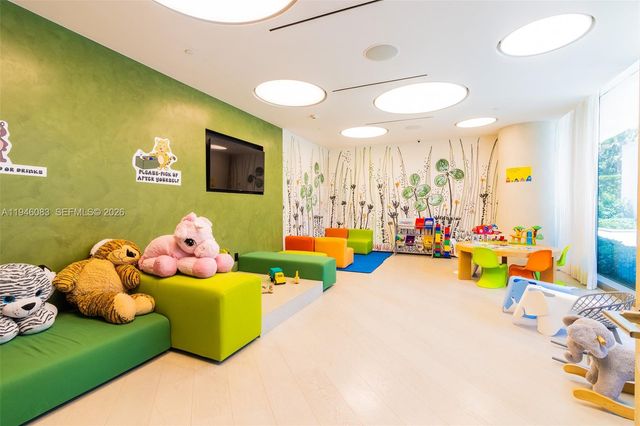 10203 Collins Ave 302, Bal Harbour, FL 33154