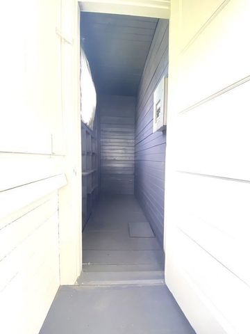 11 Leon St, Worcester, MA 01604