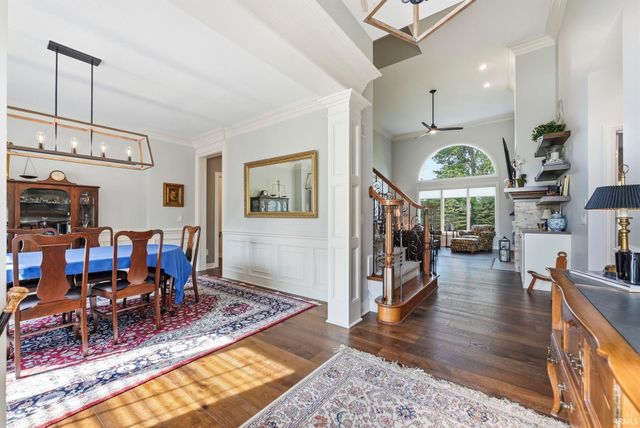 229 Eagle Cliff Cove, Huntertown, IN 46748