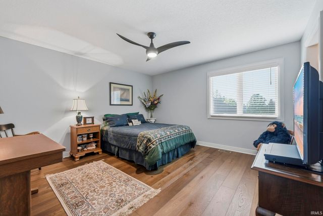 229 Eagle Cliff Cove, Huntertown, IN 46748