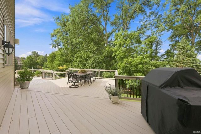 229 Eagle Cliff Cove, Huntertown, IN 46748