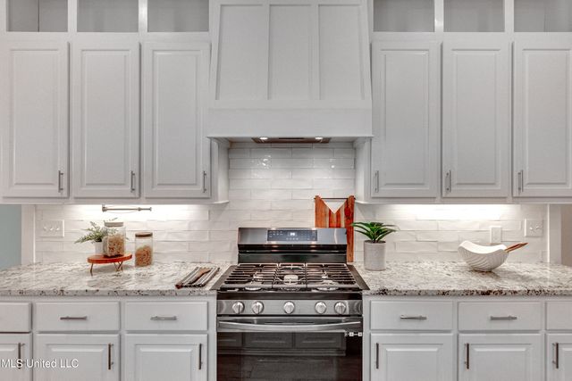 107 Camden Lake Drive, Madison, MS 39110
