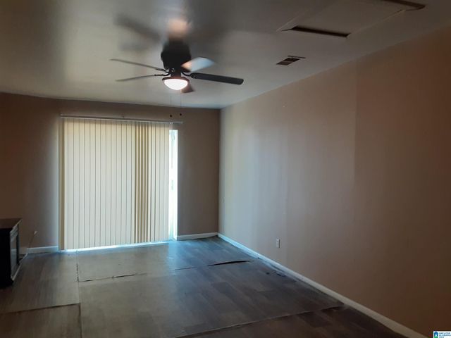 32 CARRIAGE HOUSE ROAD SW, Bessemer, AL 35022