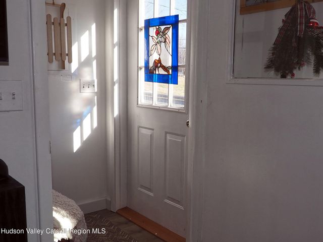 513 County Road 17, Jewett, NY 12444