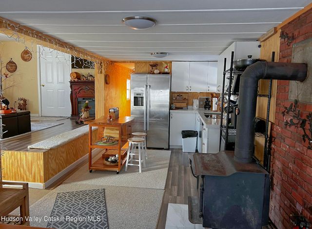 513 County Road 17, Jewett, NY 12444