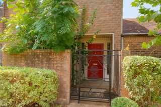 9146 Wilcrest Drive 9146, Houston, TX 77099