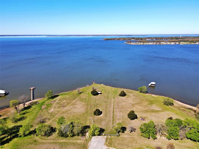 206 Mohawk Trail, East Tawakoni, TX 75472