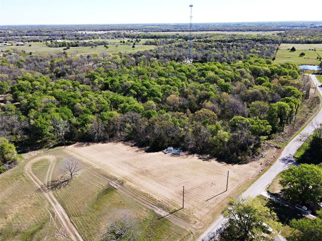 206 Mohawk Trail, East Tawakoni, TX 75472