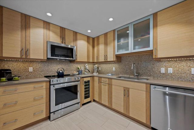 200 Ocean Trail Way 604, Jupiter, FL 33477