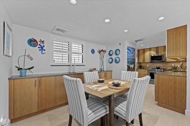 200 Ocean Trail Way 604, Jupiter, FL 33477