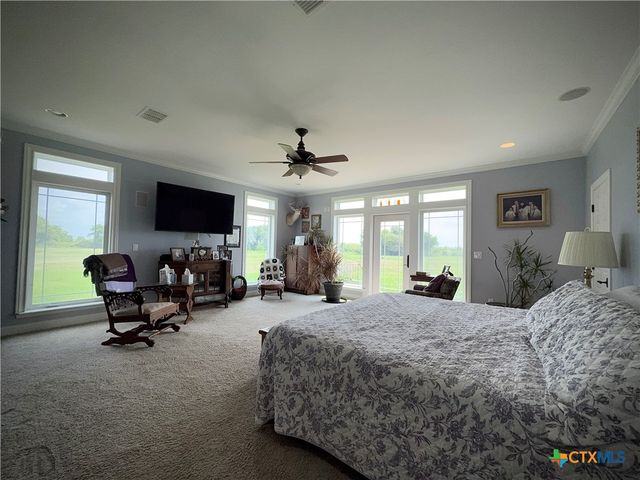 257 Whitaker Road, Port Lavaca, TX 77979