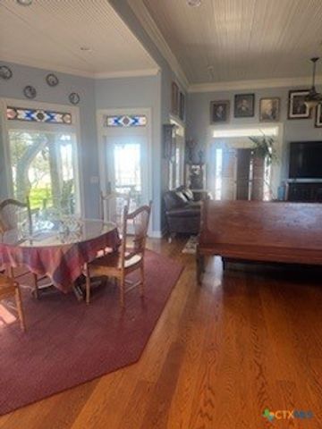 257 Whitaker Road, Port Lavaca, TX 77979