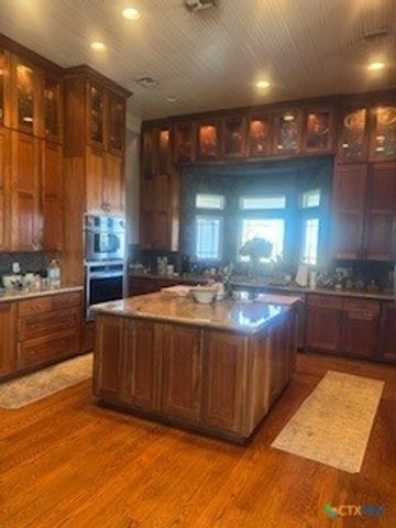 257 Whitaker Road, Port Lavaca, TX 77979