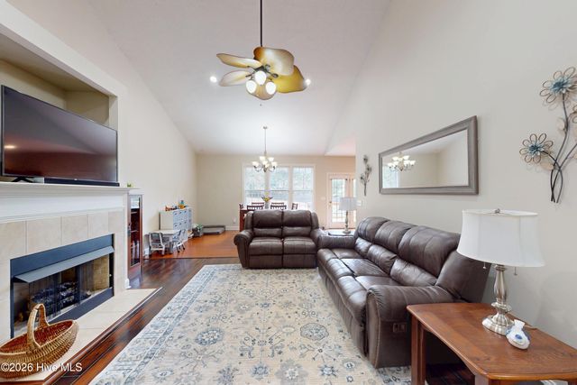 617 Seymour Street, Aberdeen, NC 28315