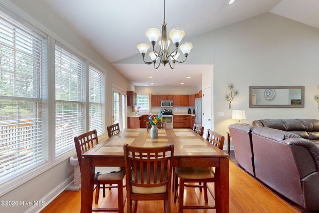 617 Seymour Street, Aberdeen, NC 28315