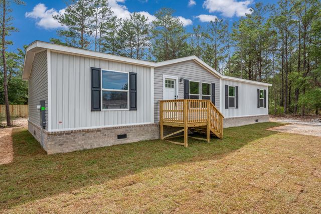 316 E Lafavre Lane, Defuniak Springs, FL 32433