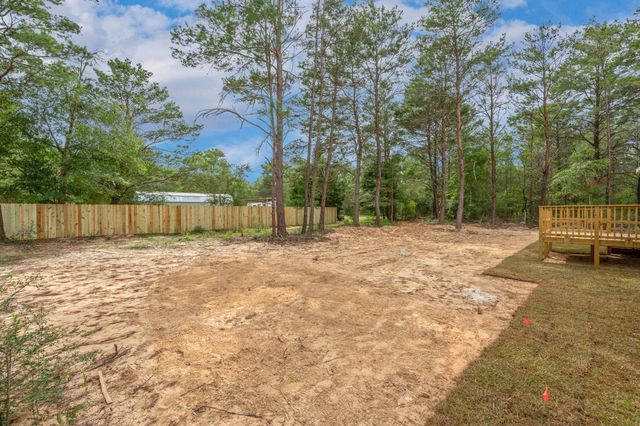 316 E Lafavre Lane, Defuniak Springs, FL 32433