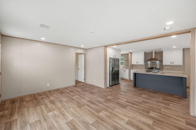 316 E Lafavre Lane, Defuniak Springs, FL 32433