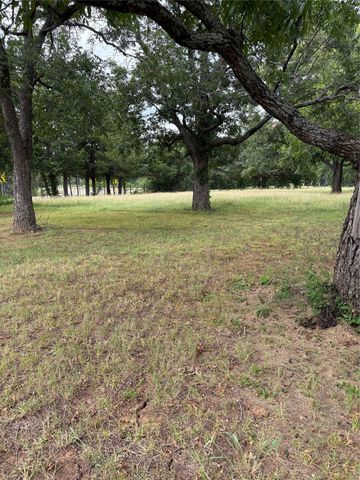 3576 N Fm 1752, Savoy, TX 75479