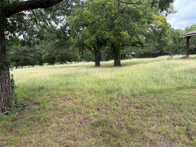 3576 N Fm 1752, Savoy, TX 75479