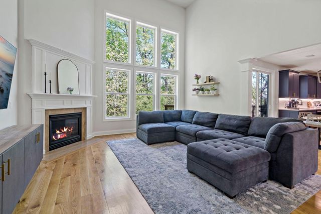 6739 Fountain Lane N, Maple Grove, MN 55311