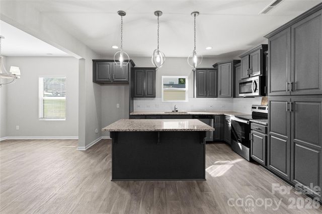 1211 Laurel Woods Drive, Gastonia, NC 28052