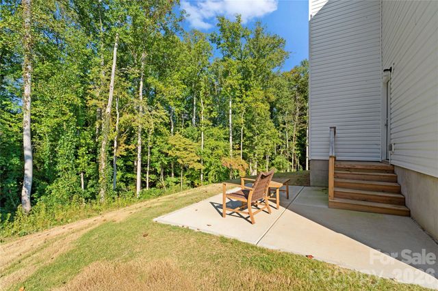 1211 Laurel Woods Drive, Gastonia, NC 28052