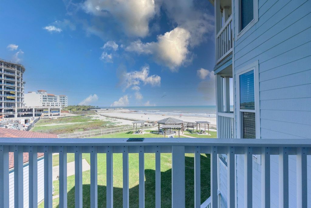 10811 San Luis Pass Road 2217, Galveston, TX 77554