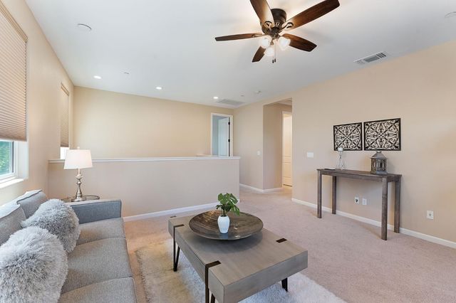 4329 Shasta Lake St, Sacramento, CA 95834
