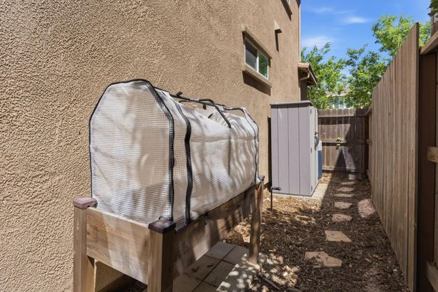 4329 Shasta Lake St, Sacramento, CA 95834