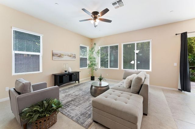 4329 Shasta Lake St, Sacramento, CA 95834